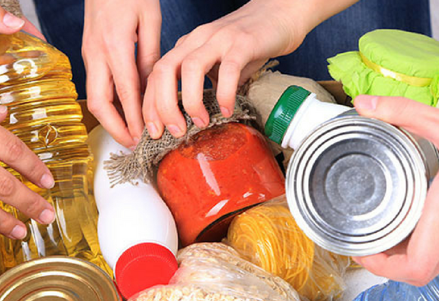 raccolta alimentare con bimbo chiama bimbo