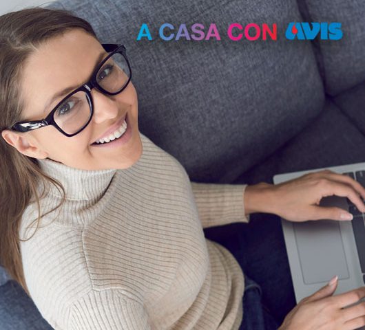 Ragazza al pc