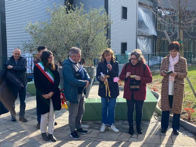 Inaugurazione Albero di Gae